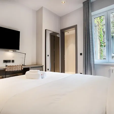 Dz Luxury Aparthotel *