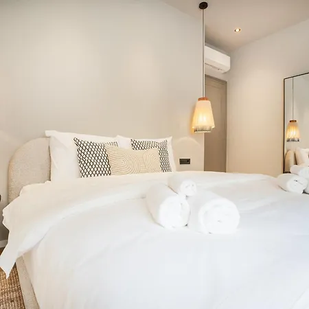 Dz Luxury Aparthotel *