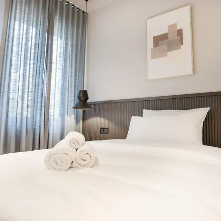 Dz Luxury * Zagreb