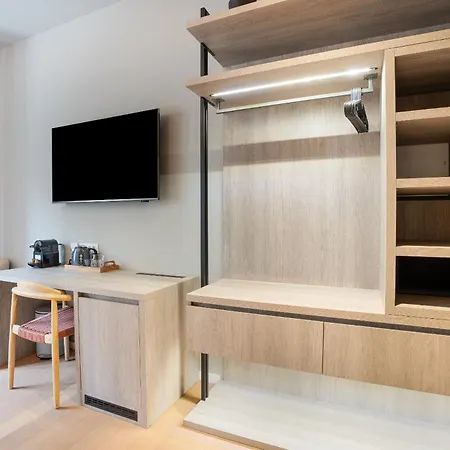 Dz Luxury Aparthotel *
