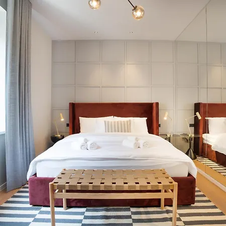 Dz Luxury Aparthotel